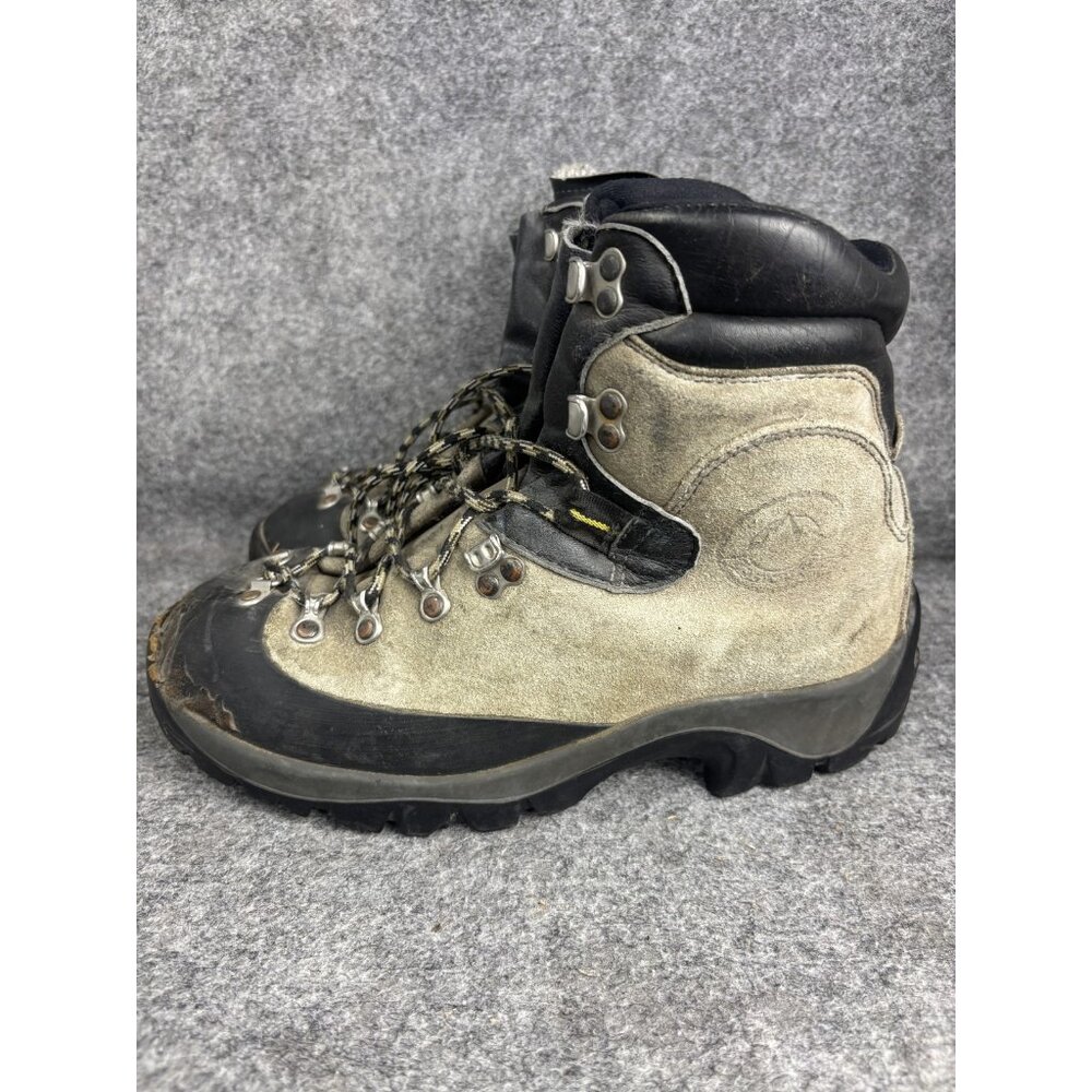 La Sportiva Boots Womens Size 9.5 Beige Suede Hiking Vibram Ankle Lace Up‎
